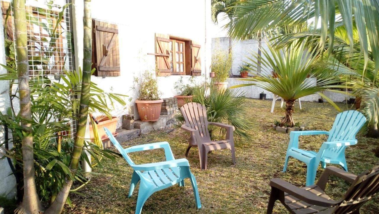 Chez Nadine & Patrick Apartment Saint-Paul Bagian luar foto